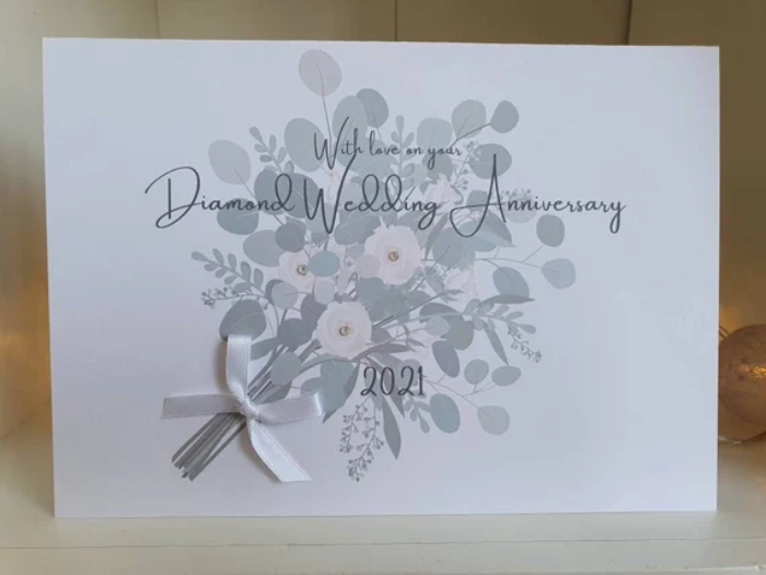 Some Tips For Your Diamond Wedding Anniversary Cards