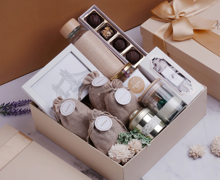 Luxurious Gift Box Ideas at Wedding