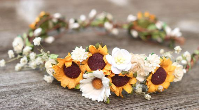 Sunflower Crown for a Rustic Touch