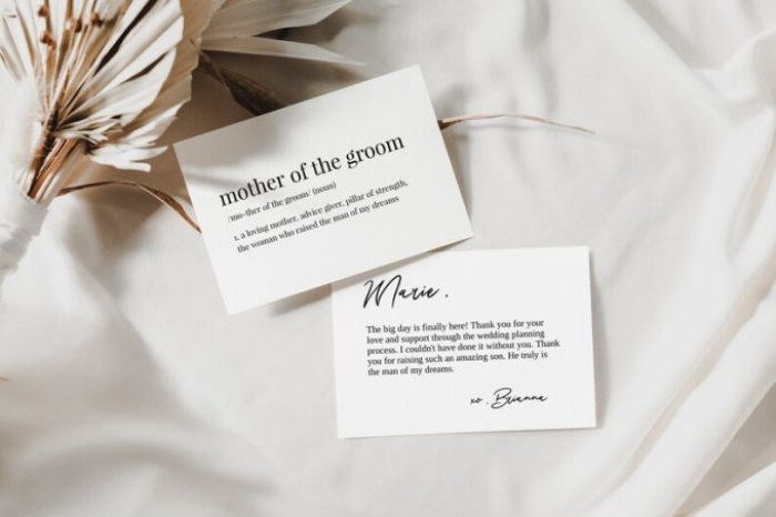 Groom's Mother Gift Ideas from Her Son