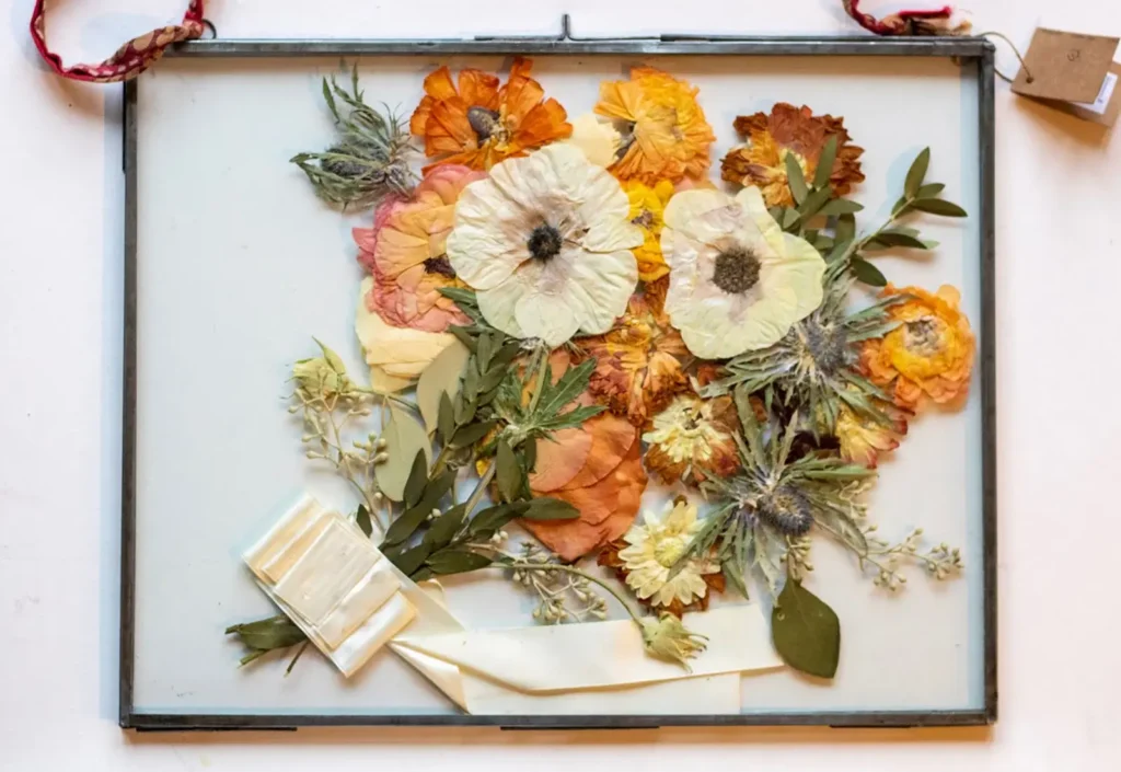 Perfect ways to preserve your wedding flowers