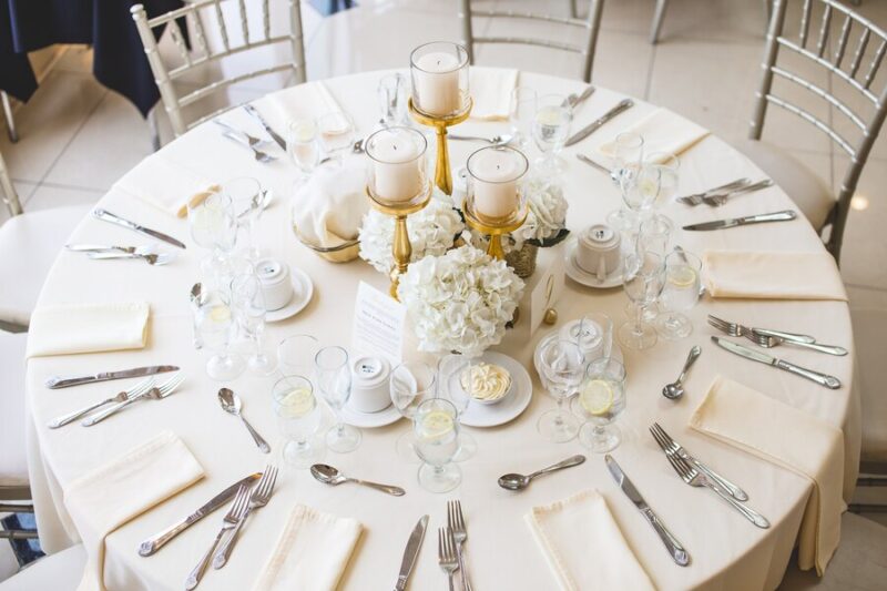 fancy round table decor