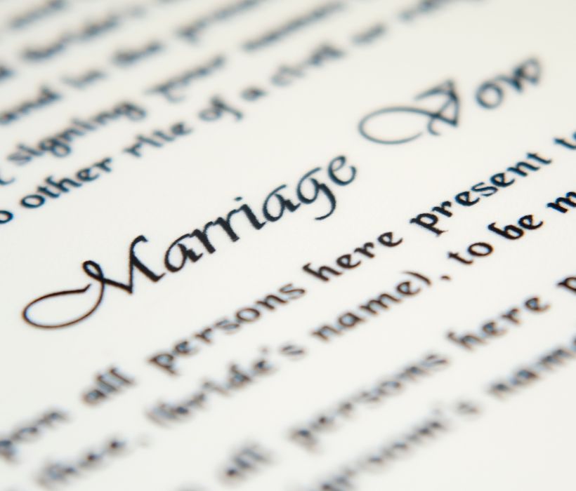 What Makes Up a Non religious Wedding Vow?