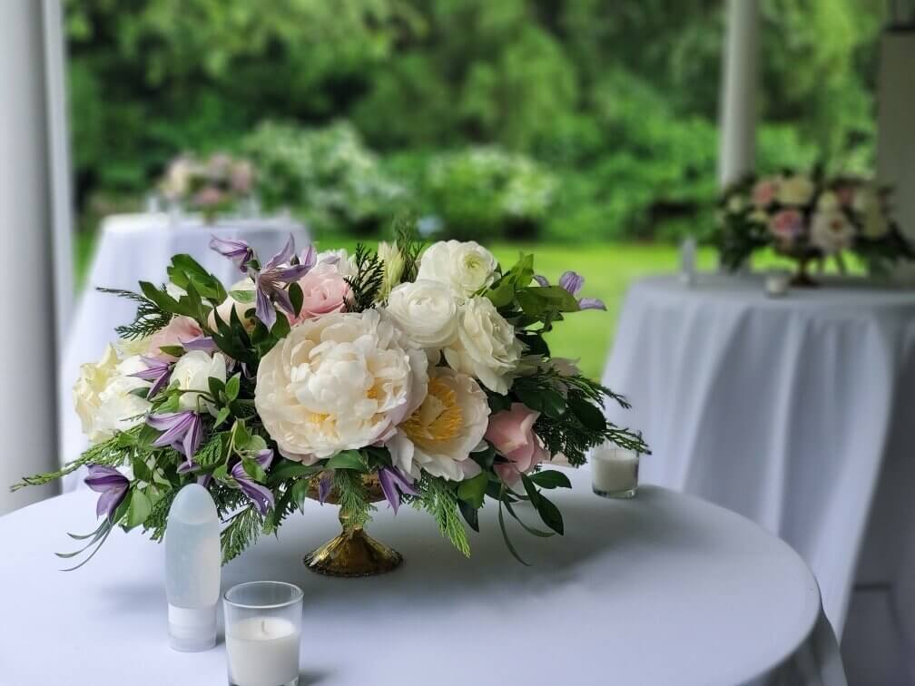 Small Wedding Table Flower Arrangements