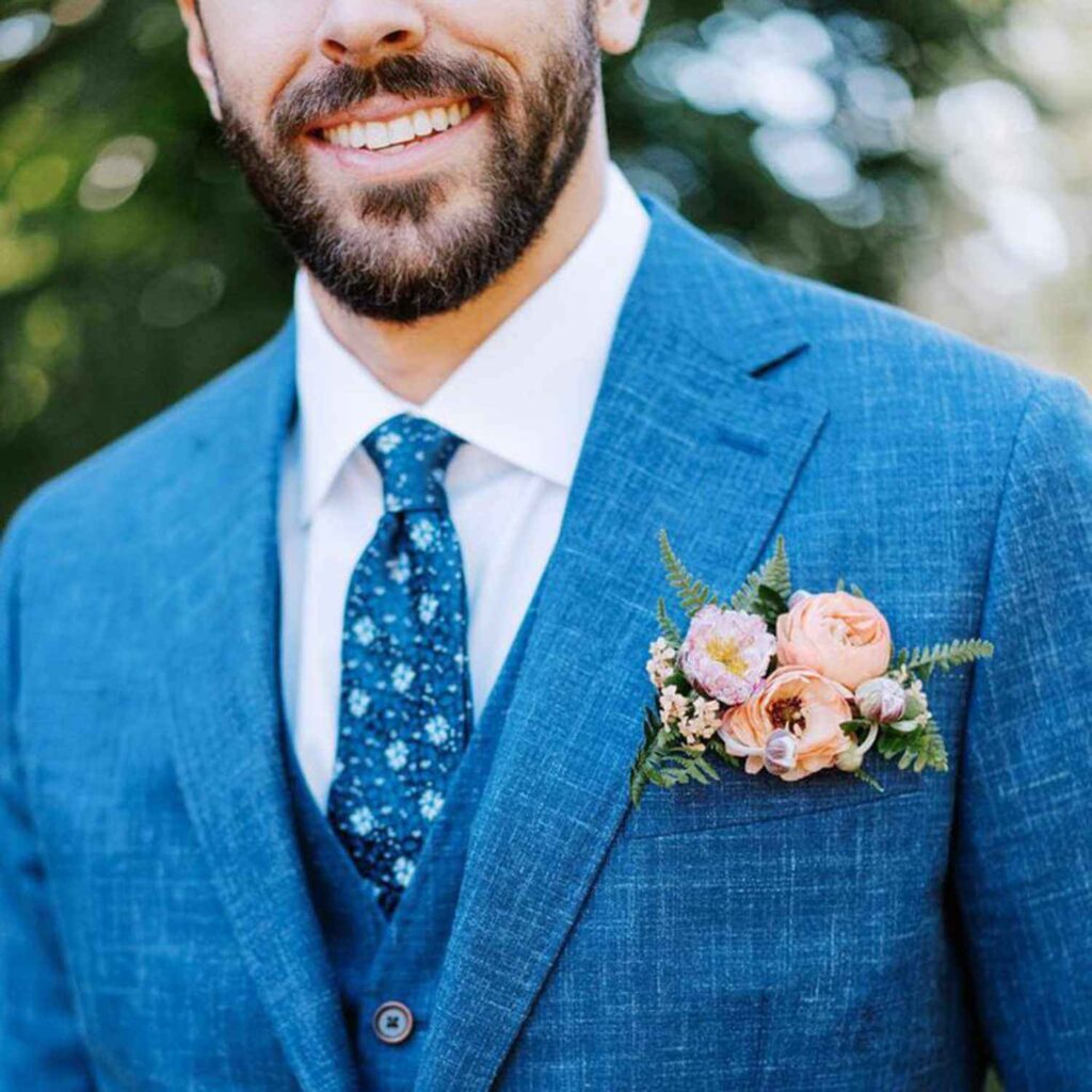 Wedding Flowers For Men's Suits