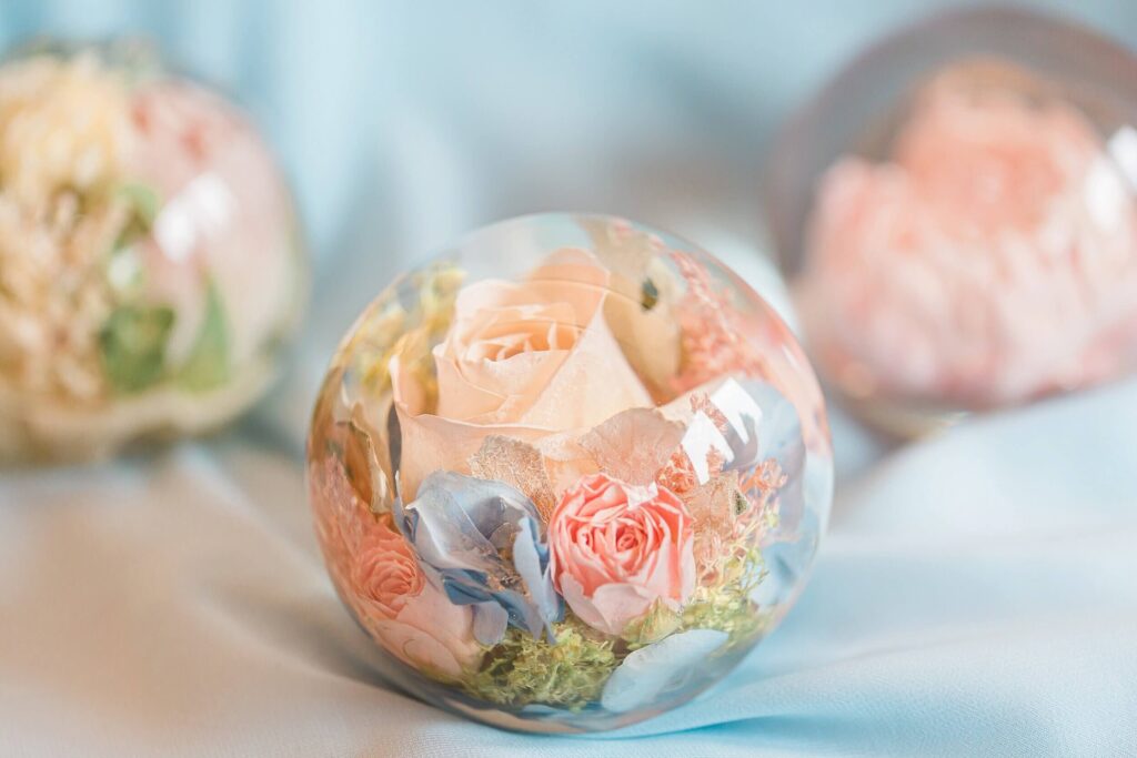 Creative wedding flower preservation 