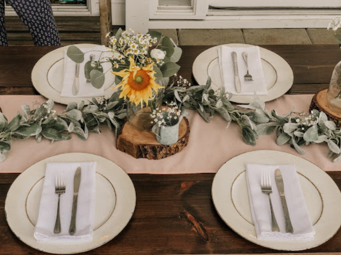 Ideas for Rustic Wedding Table Decorations