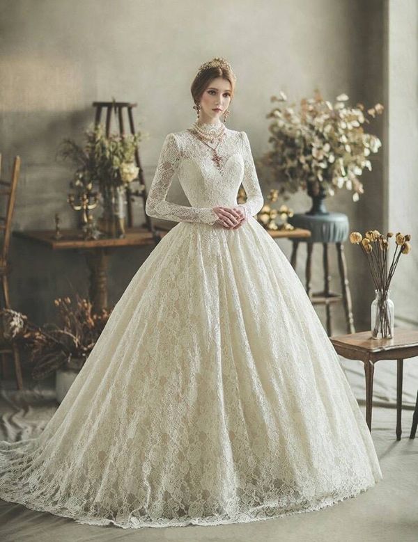 Victorian-Inspired Elegance - Dresses for Wedding Vow Renewal Ceremony