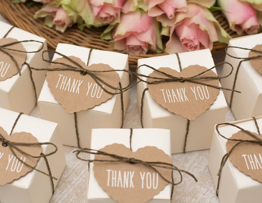 Practical Gift Ideas for Guests at Wedding: Everyday Utility