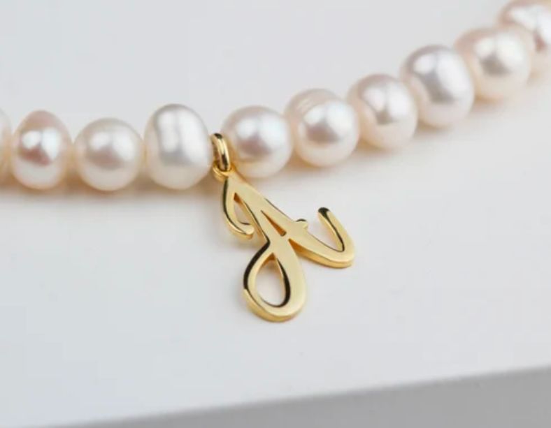 20 Most Unique Traditional Pearl Gift for Parents on 30th Wedding Anniversary